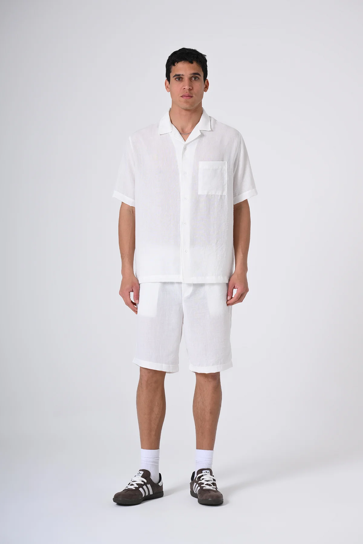 LINEN TEXTURED SHORTS